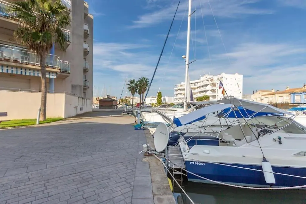 166- Empurialola-Penthouse En Rosas Con Piscina Y Vistas Al Puerto Canigo-