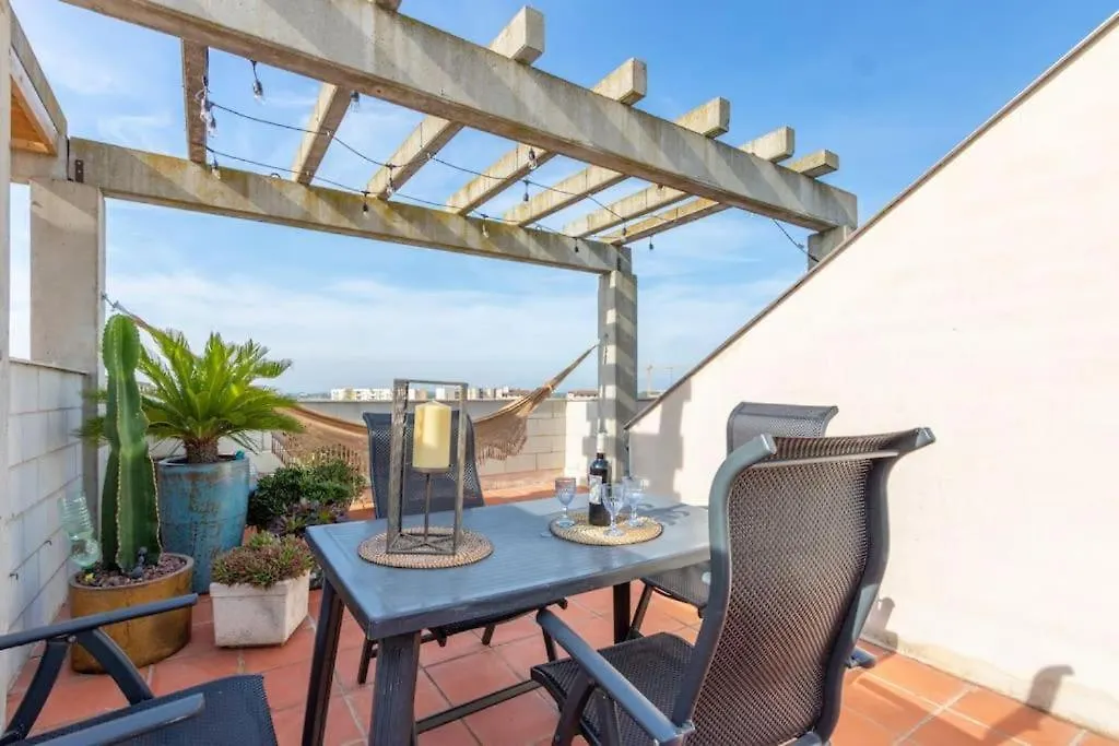 アパート 166- Empurialola-Penthouse En Rosas Con Piscina Y Vistas Al Puerto Canigo-